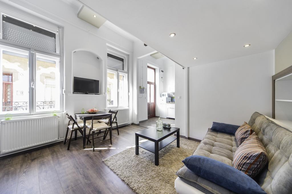 D53 Apartments Budapest Bagian luar foto